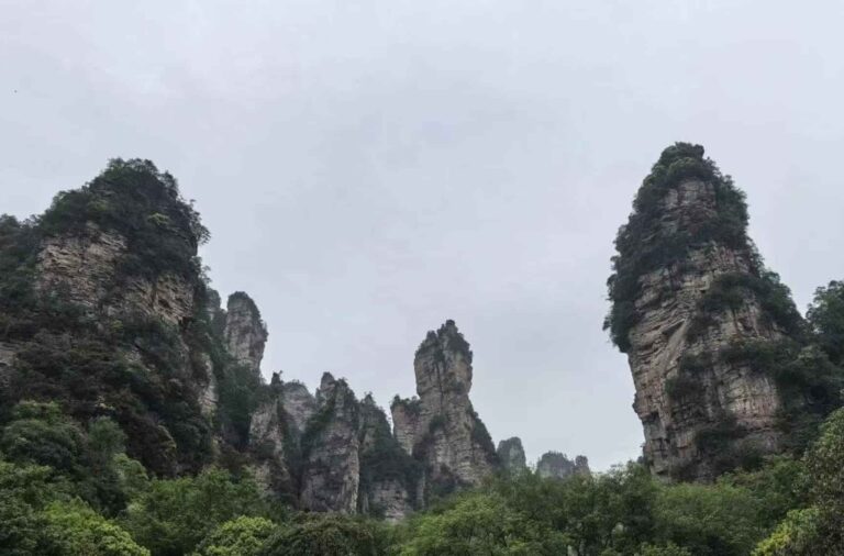 Huangshizhai Zhangjiajie Travel Guide
