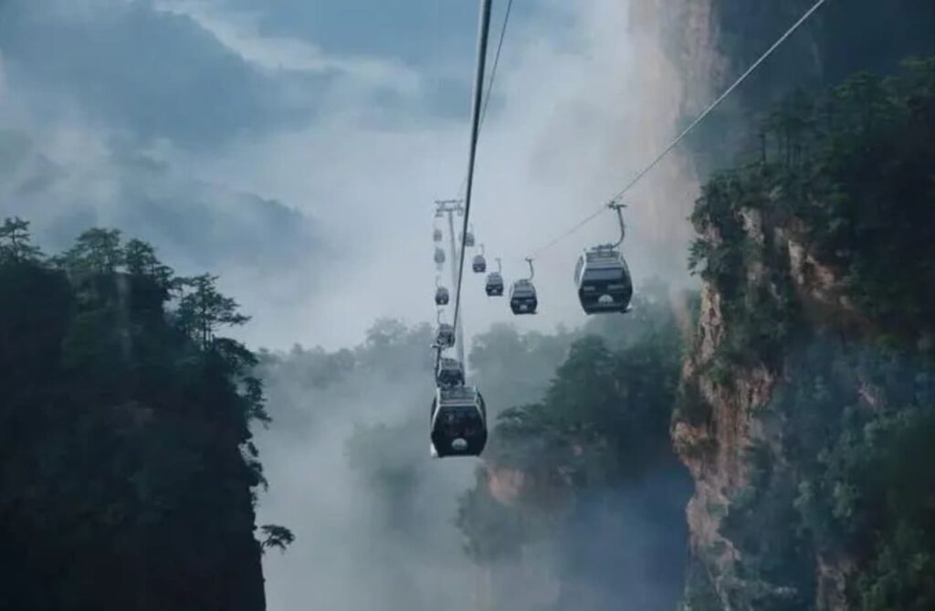 Zhangjiajie Tianzishan Ropeway