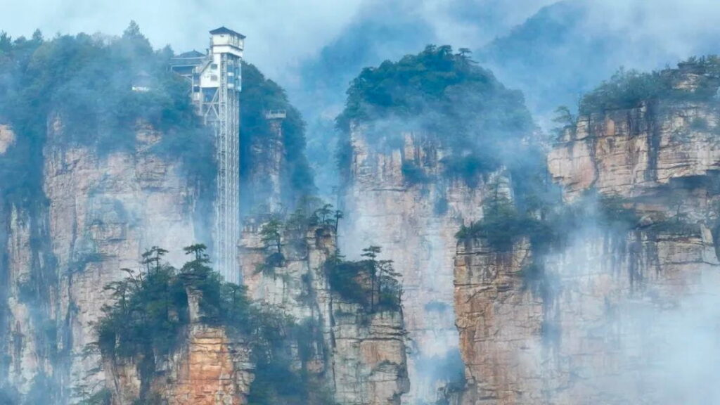 Introduction of Bailong Elevator