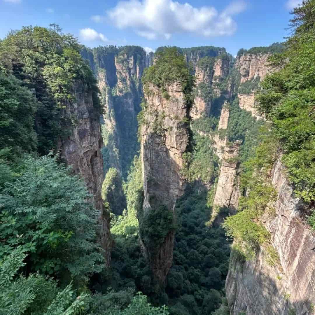 Into the Yuanjiajie of Zhangjiajie