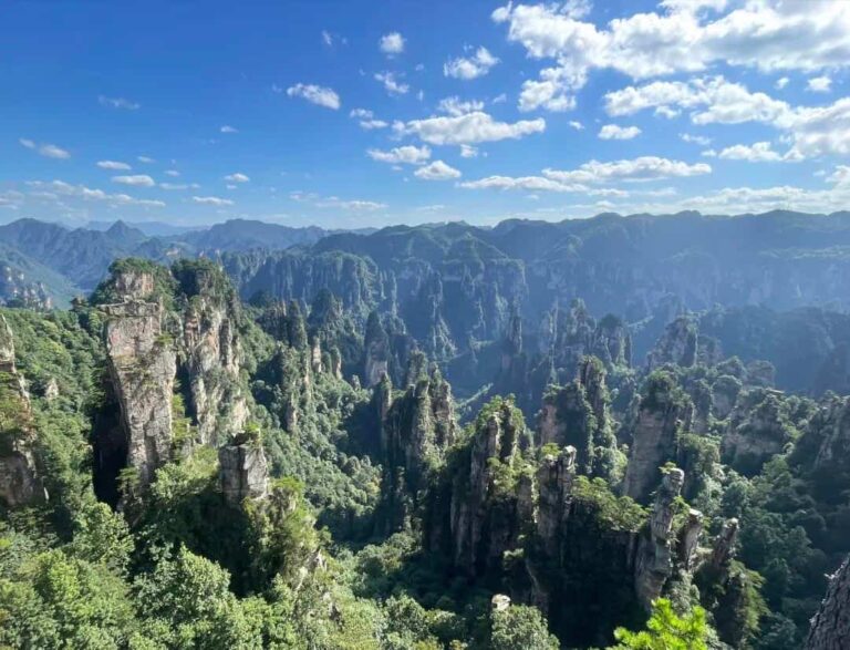 How do you get to Tianzi Mountain?