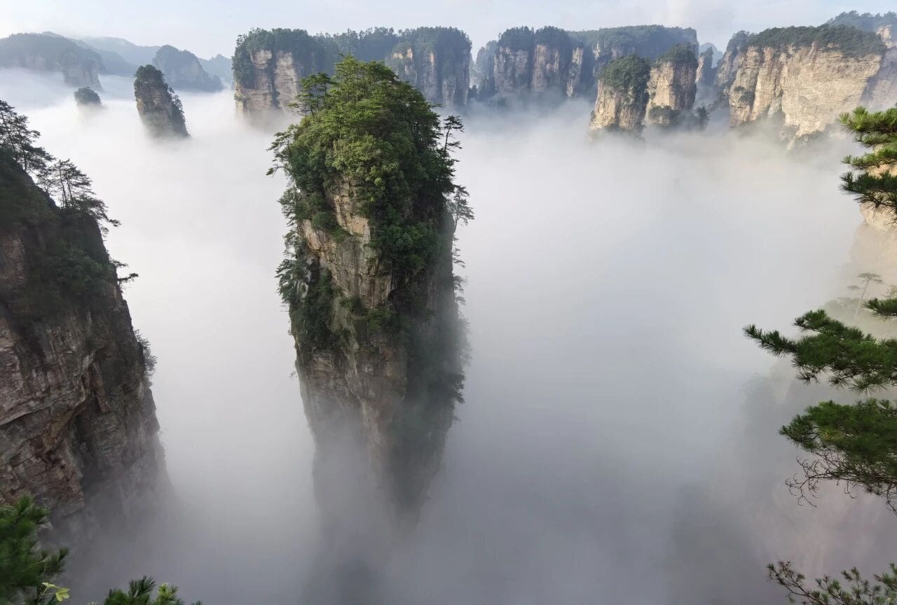 How to get around Zhangjiajie National Forest Park?